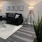 Modern Comfort In Historic East Baltimore Stylish 3Br Row Home