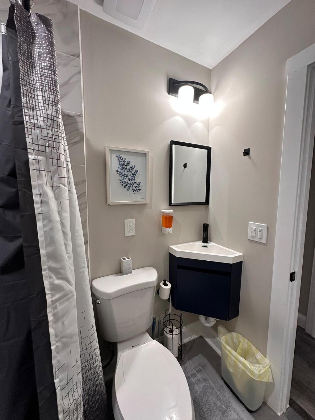 Apartment Modern Comfort In Historic East Stylish 3br Row Baltimore